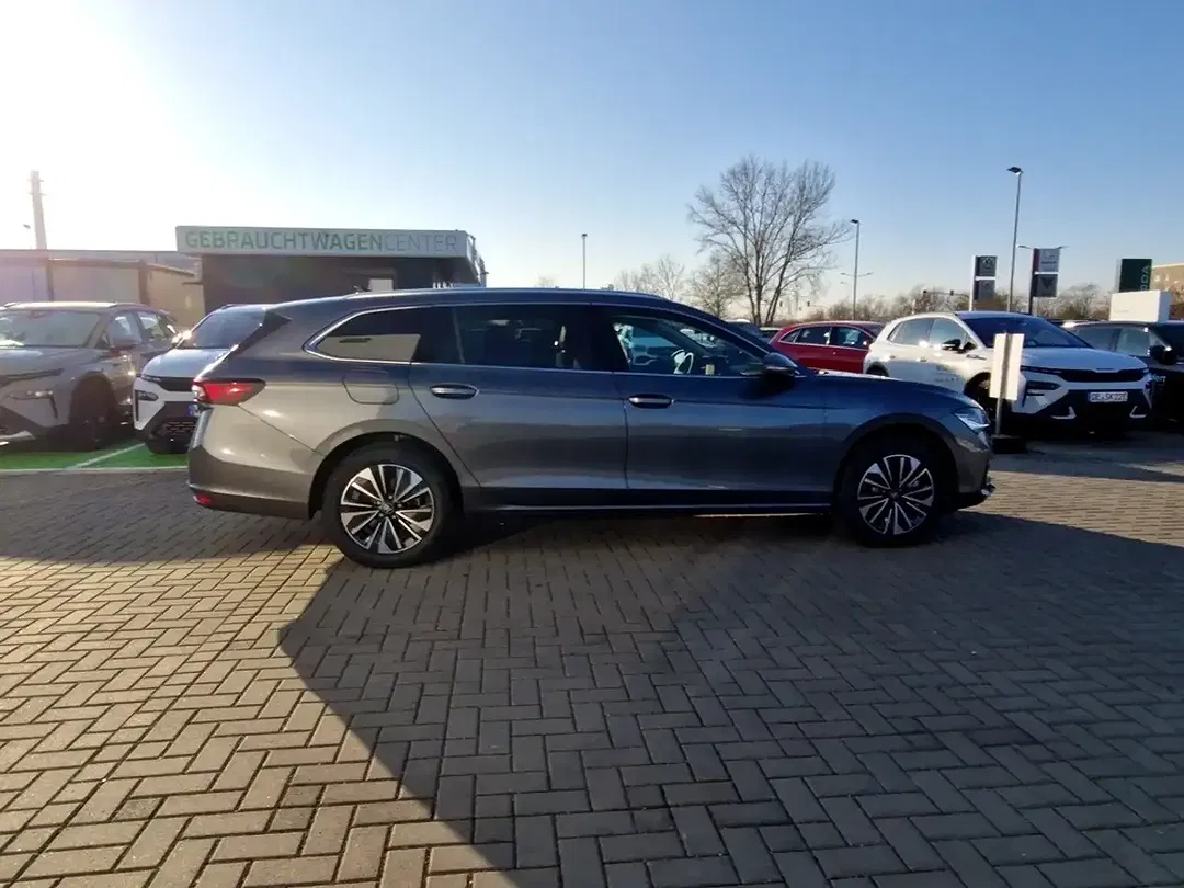 Skoda Superb - Thumbnail 6