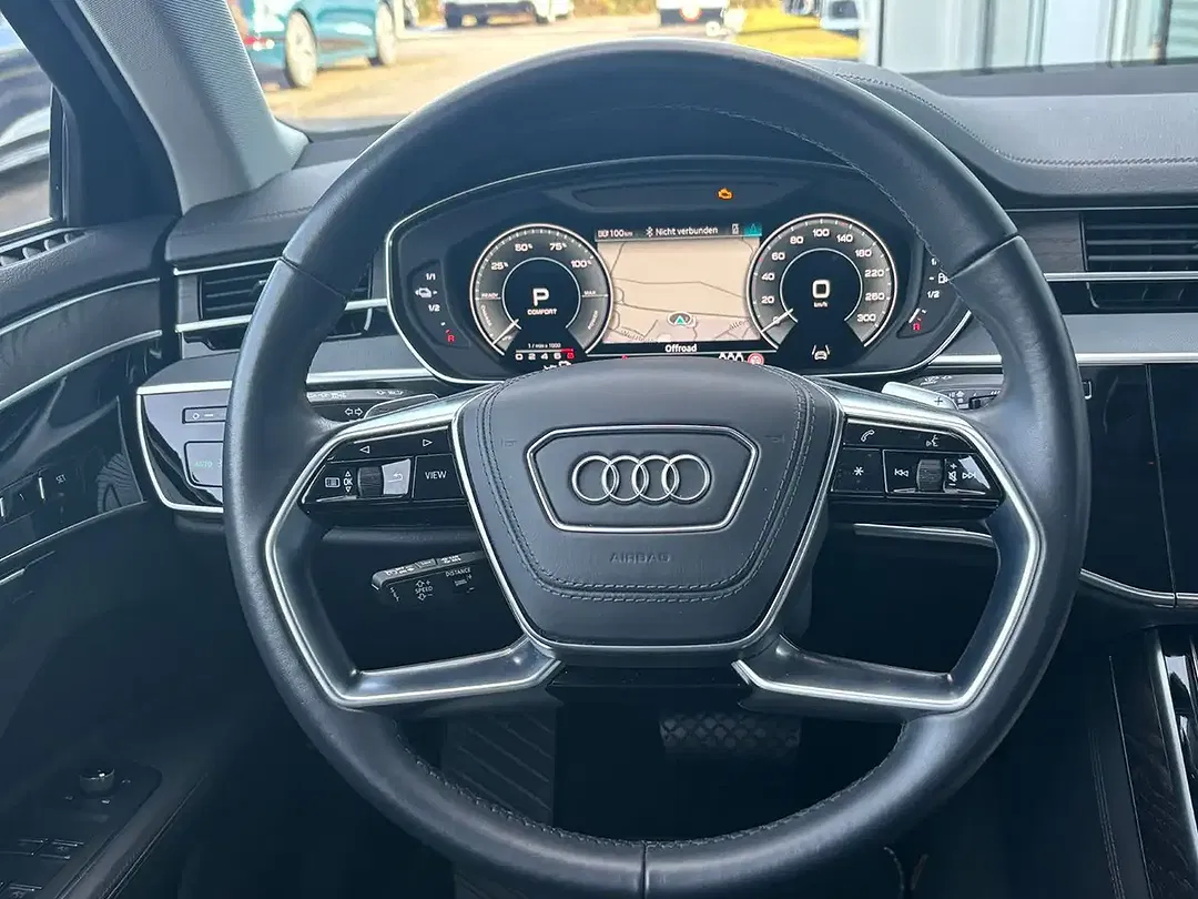 Audi A8 - Thumbnail 11