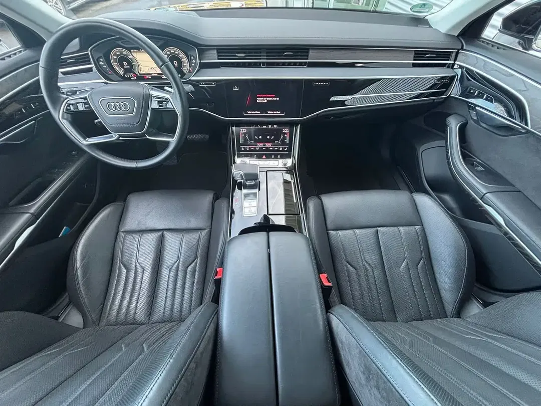 Audi A8 - Thumbnail 13