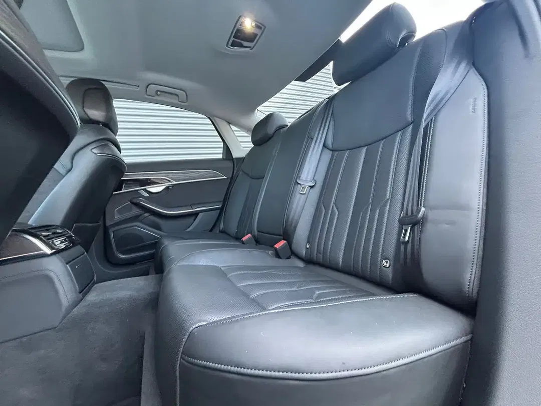 Audi A8 - Thumbnail 14