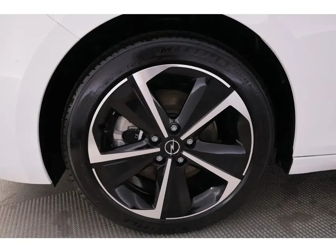 Opel Astra - Thumbnail 14