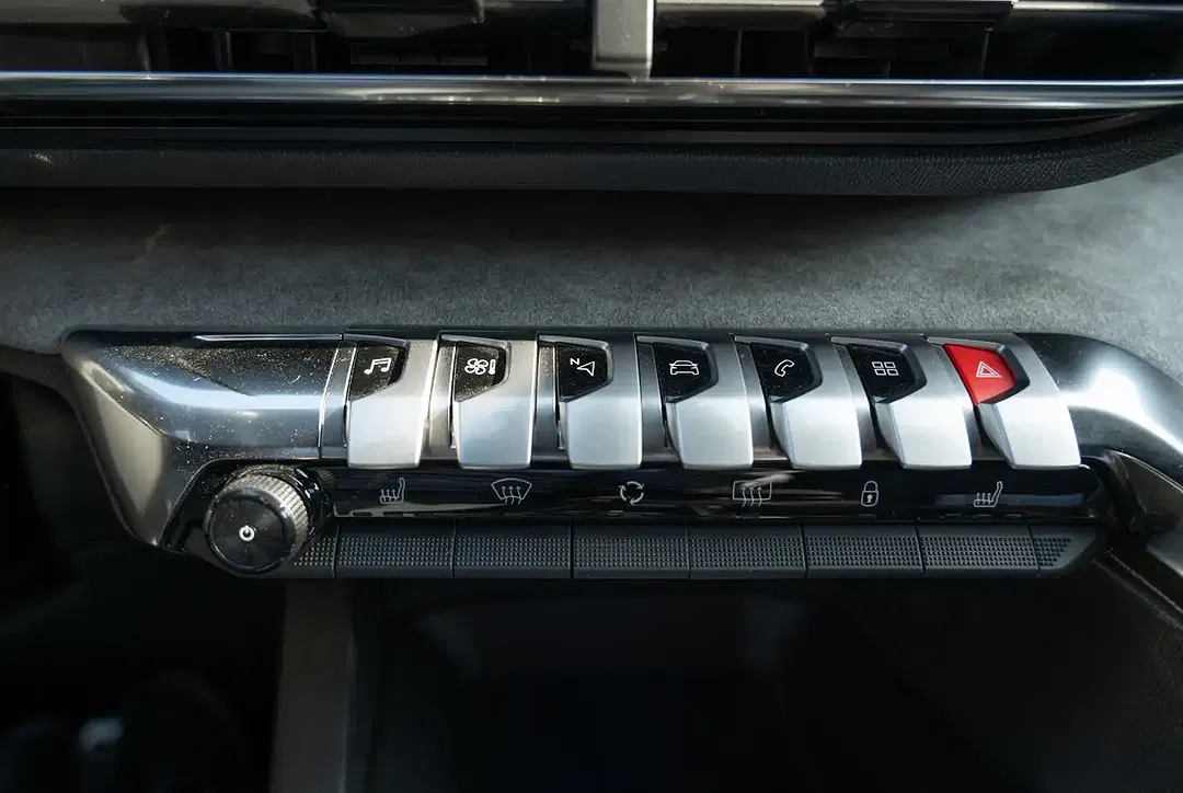 Peugeot 5008 - Thumbnail 11