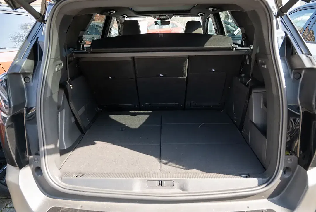 Peugeot 5008 - Thumbnail 15