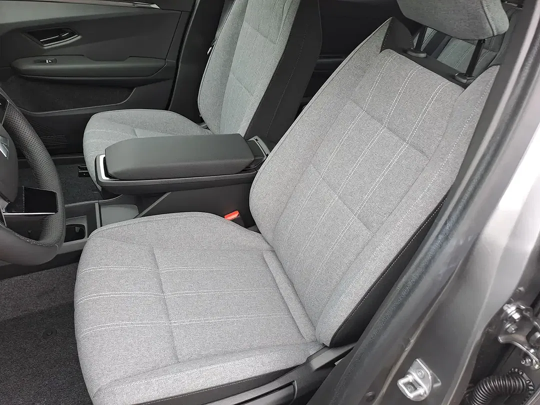 Mitsubishi Eclipse Cross - Thumbnail 15