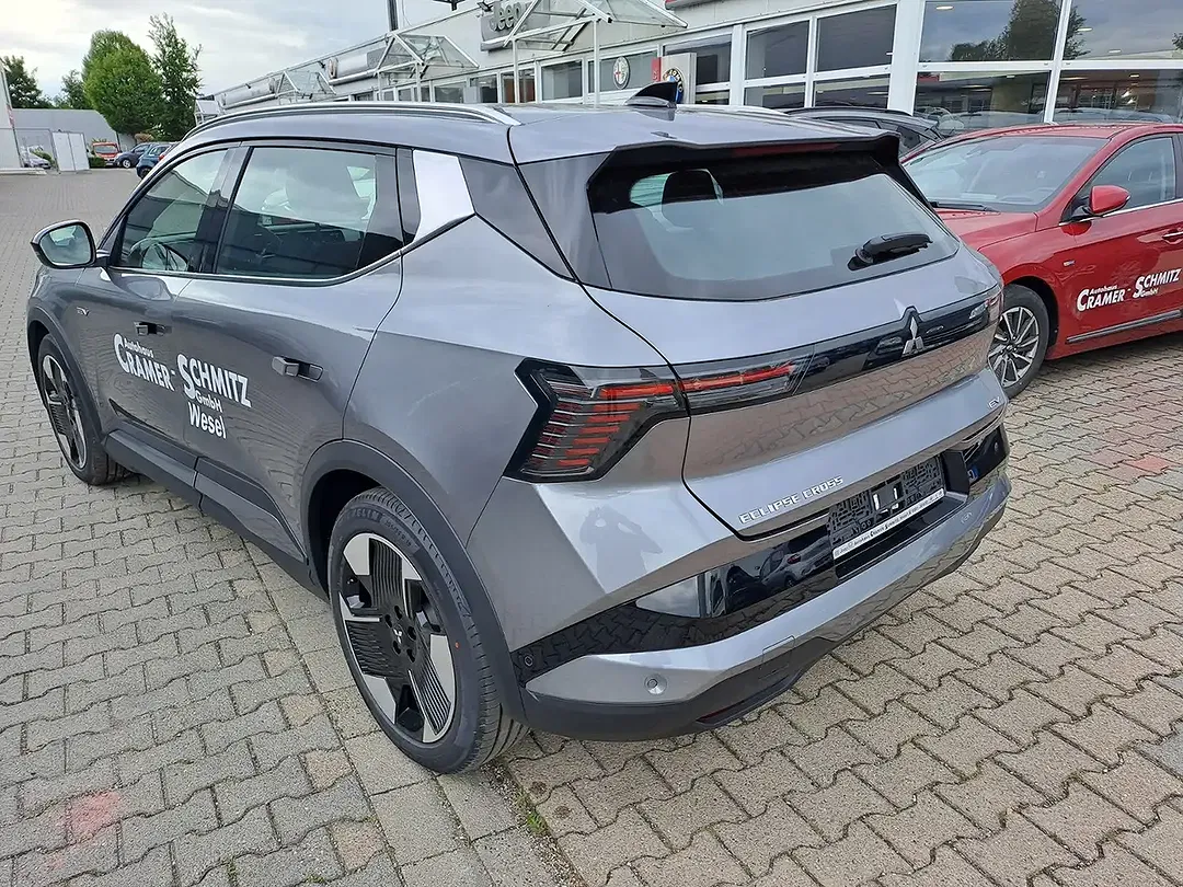 Mitsubishi Eclipse Cross - Thumbnail 7