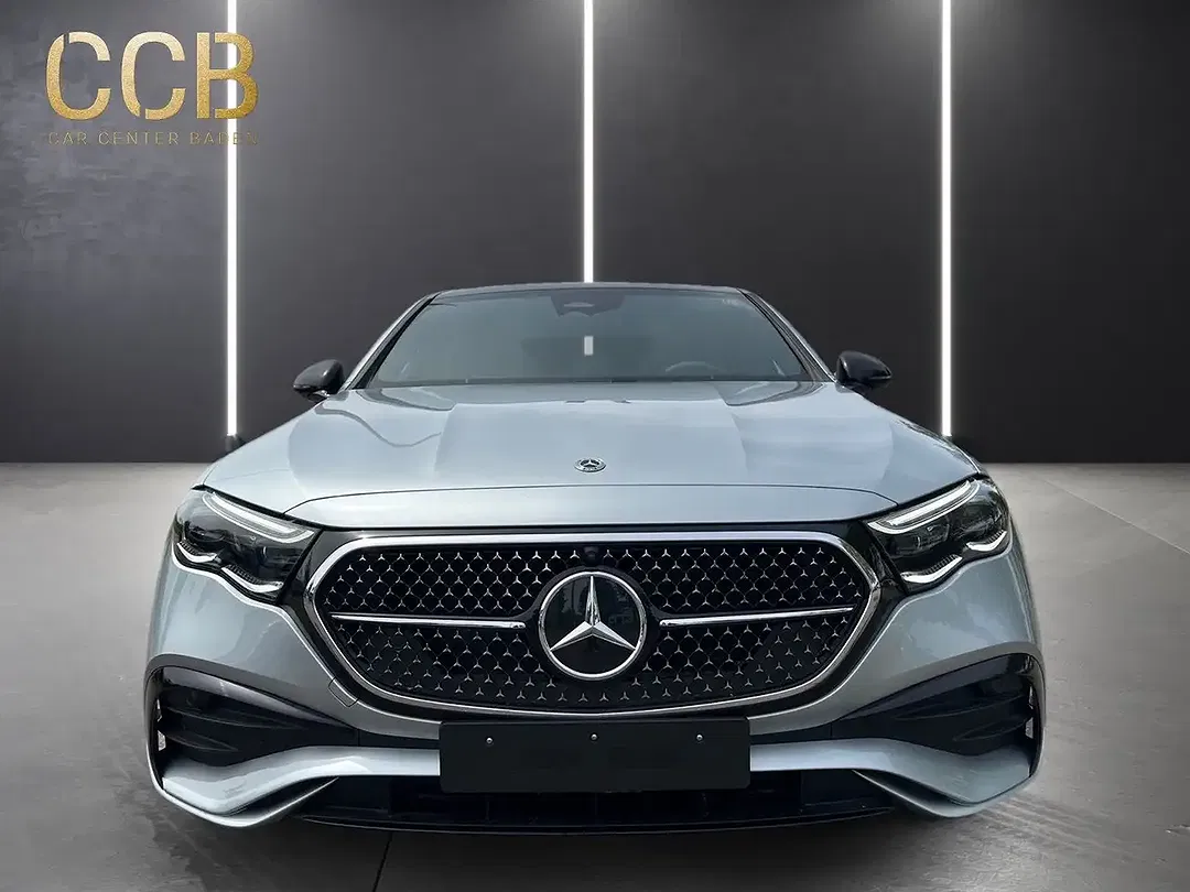 Mercedes-Benz E 200 - Thumbnail 2