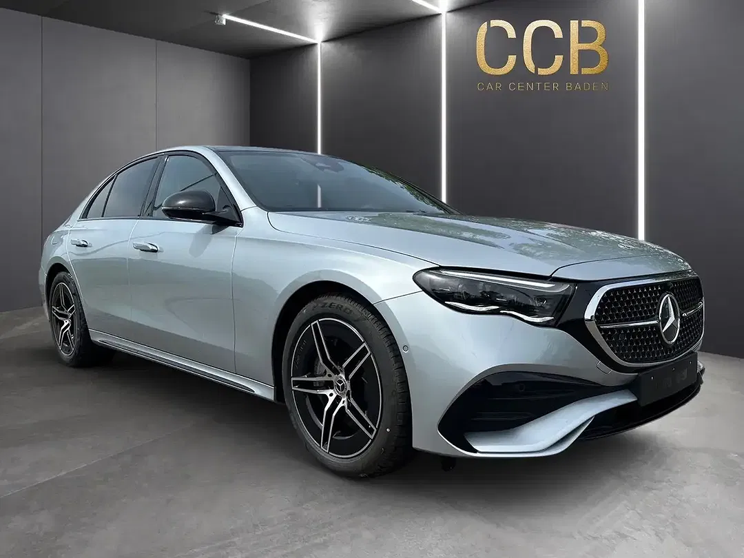 Mercedes-Benz E 200 - Thumbnail 3