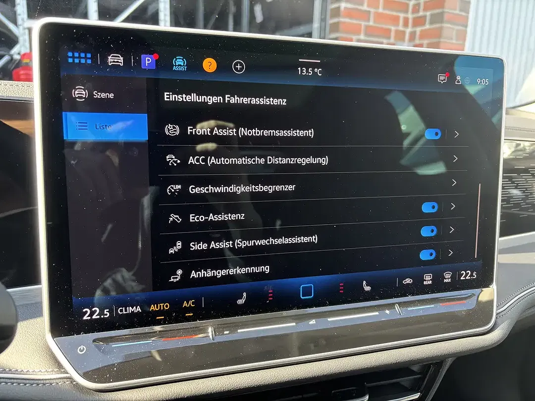 Volkswagen Passat Variant - Thumbnail 14