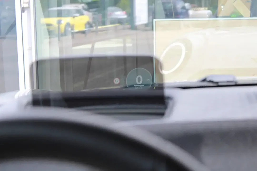 MINI Cooper C - Thumbnail 12