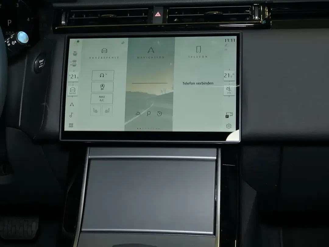 Land Rover Range Rover Velar - Thumbnail 12