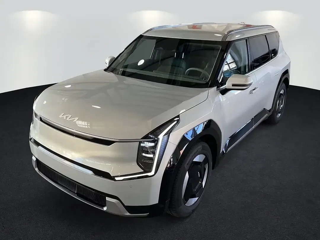 Kia EV9 - Thumbnail 1