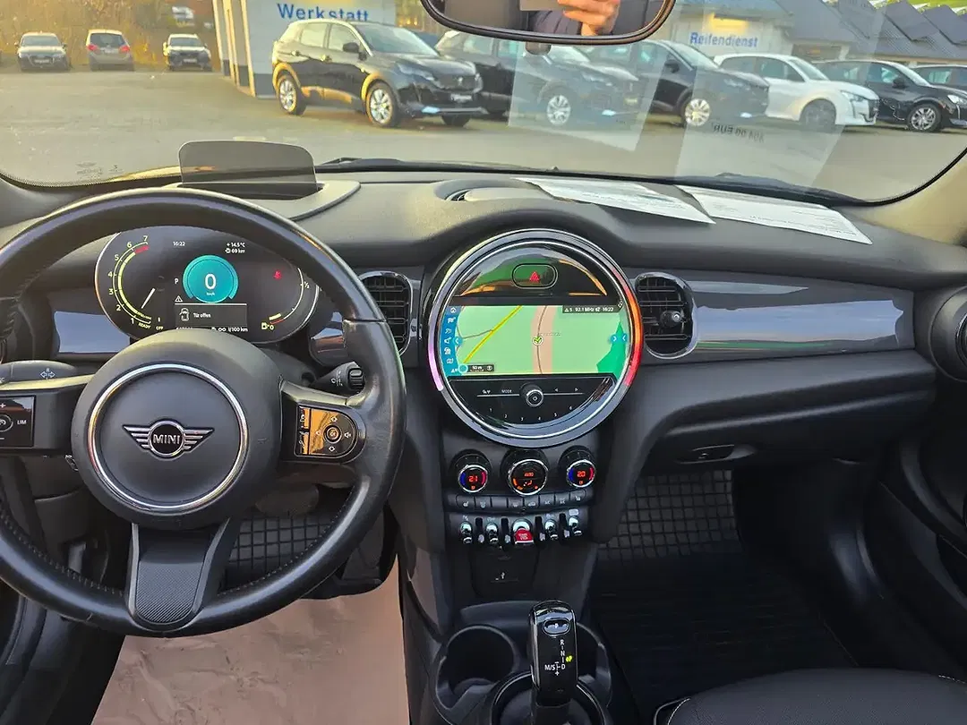 MINI Cooper Cabrio - Thumbnail 14