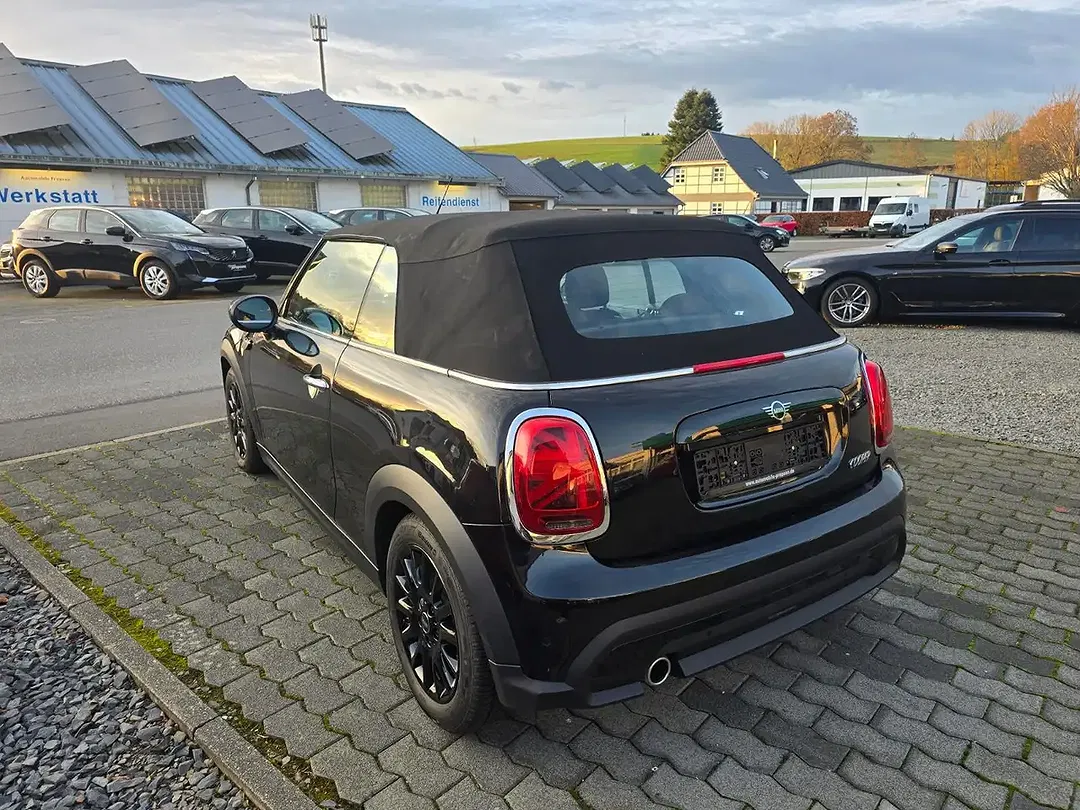 MINI Cooper Cabrio - Thumbnail 8