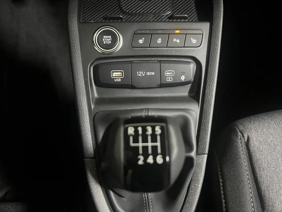 Kia Stonic - Thumbnail 13