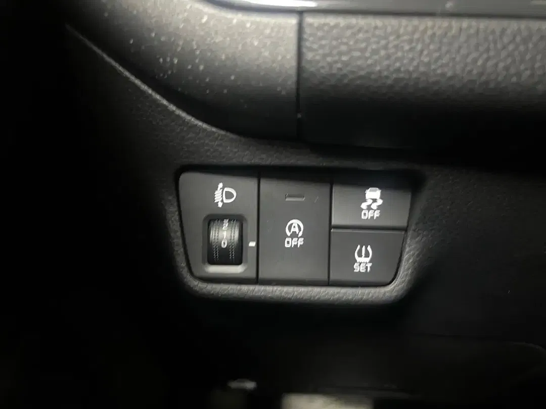 Kia Stonic - Thumbnail 14