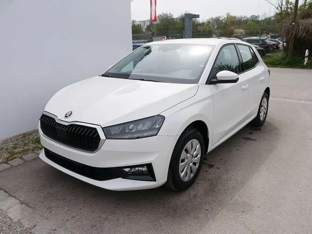 Skoda Fabia - Thumbnail 2