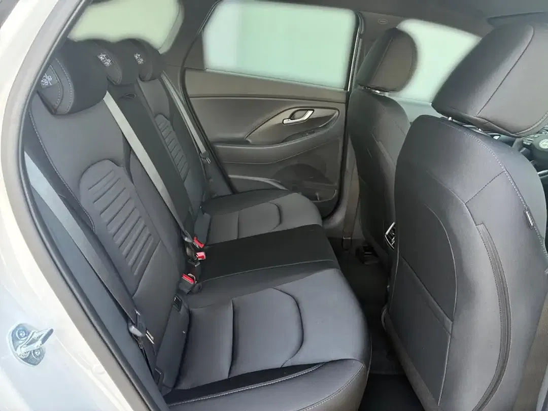 Hyundai i30 - Thumbnail 13