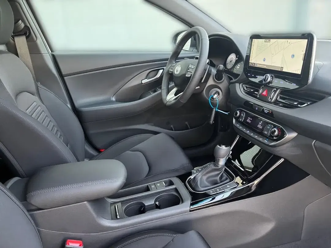 Hyundai i30 - Thumbnail 14
