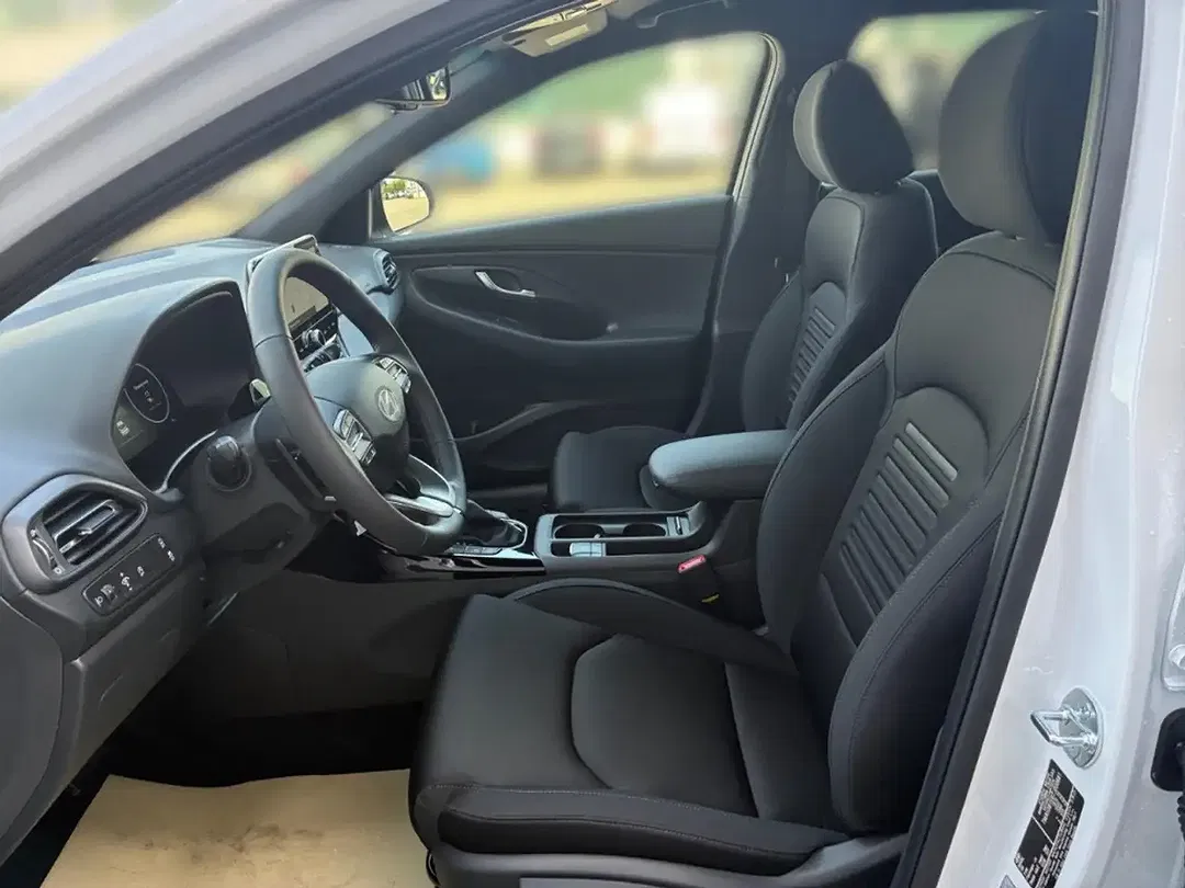 Hyundai i30 - Thumbnail 7