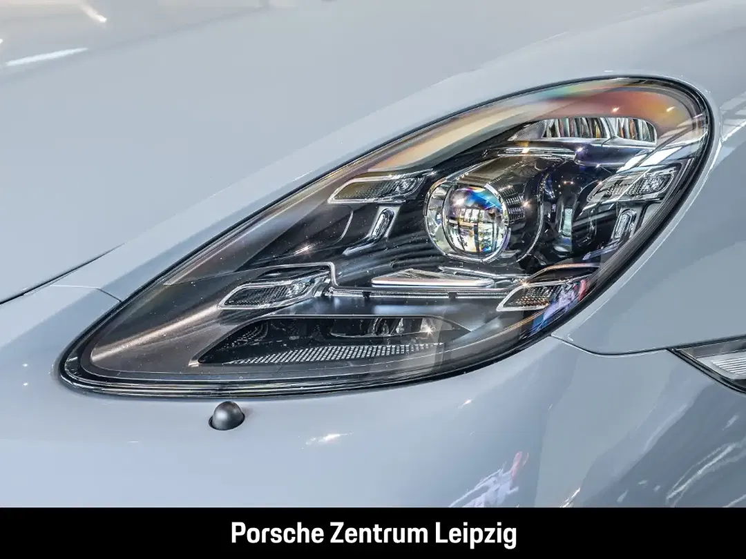 Porsche Cayman - Thumbnail 9