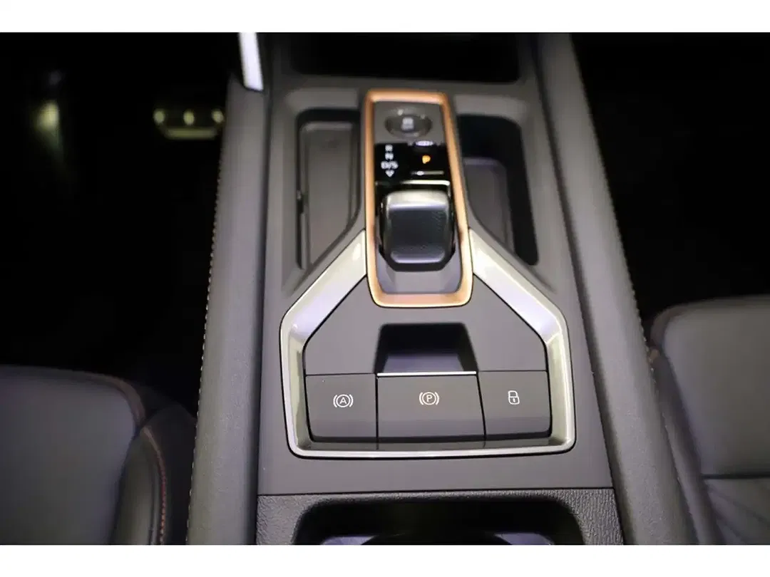 CUPRA Leon - Thumbnail 12