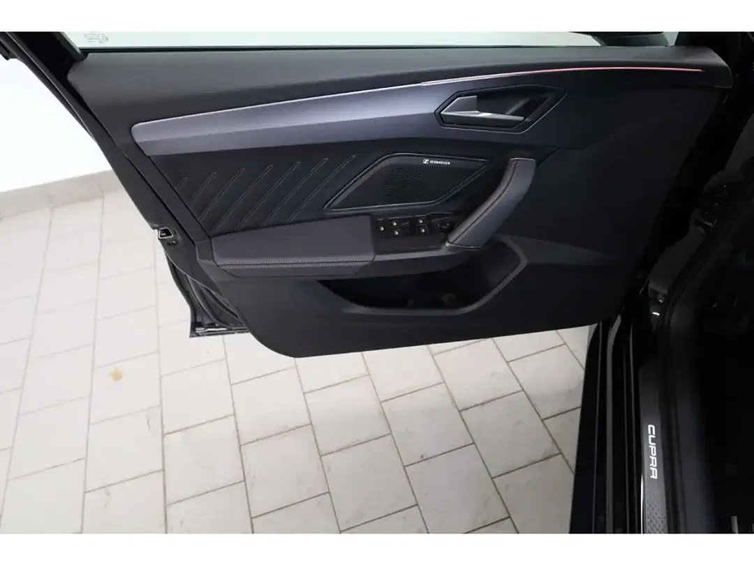 CUPRA Leon - Thumbnail 13