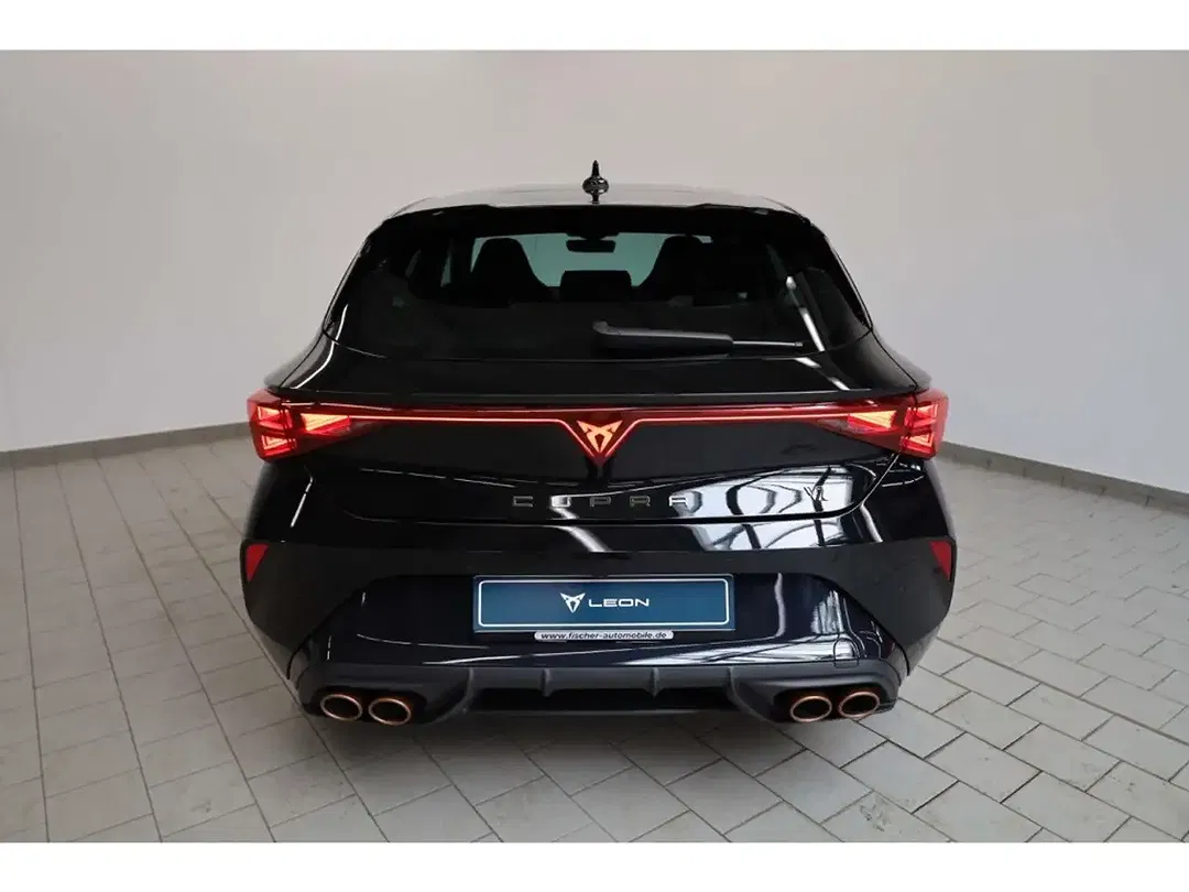 CUPRA Leon - Thumbnail 4