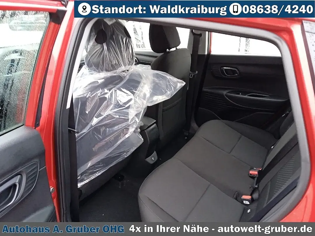 Hyundai i20 - Thumbnail 11