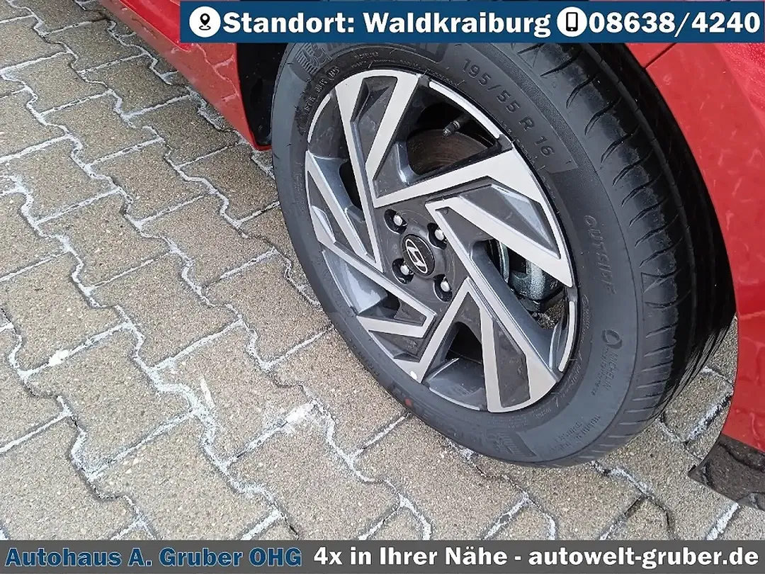 Hyundai i20 - Thumbnail 13
