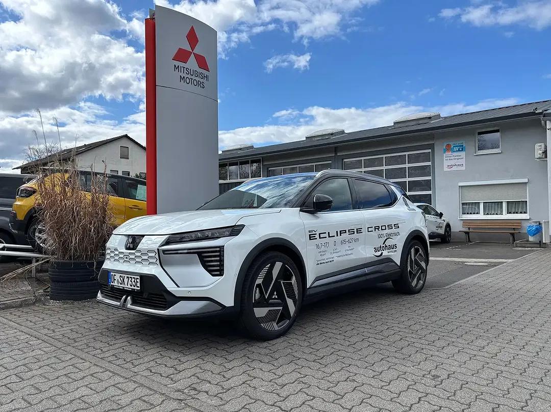 Mitsubishi Eclipse Cross - Thumbnail 1