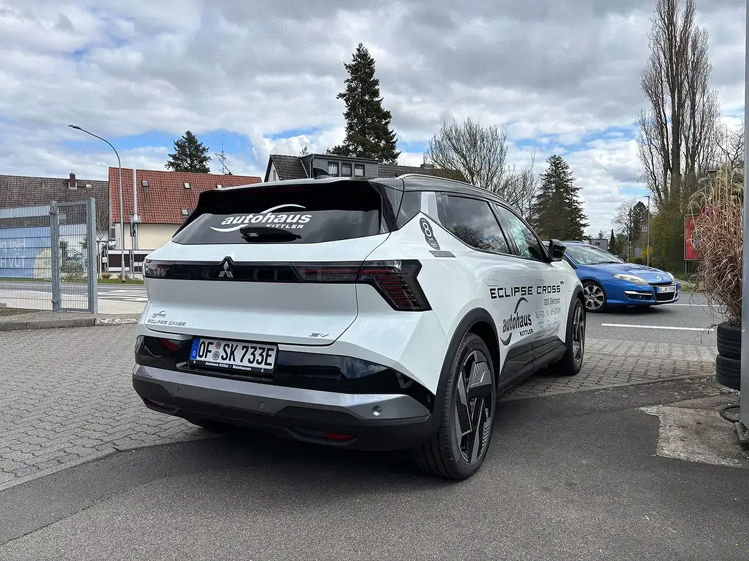 Mitsubishi Eclipse Cross - Thumbnail 3