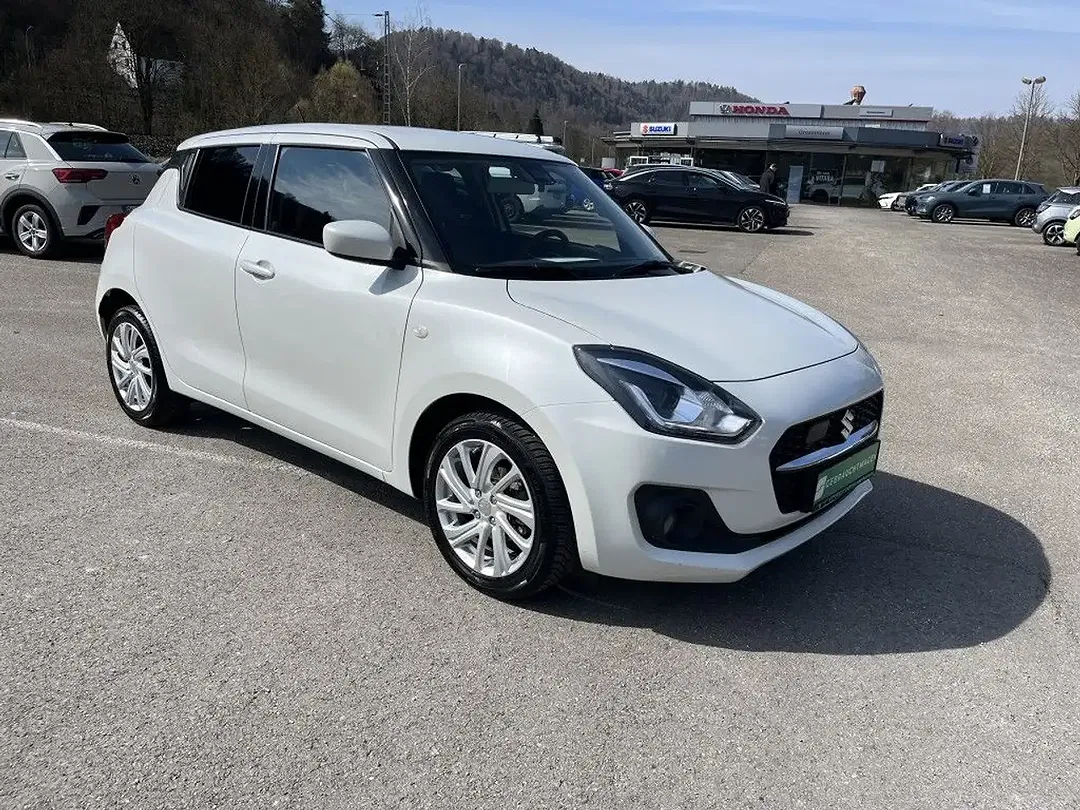 Suzuki Swift - Thumbnail 8