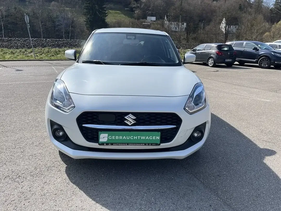 Suzuki Swift - Thumbnail 9