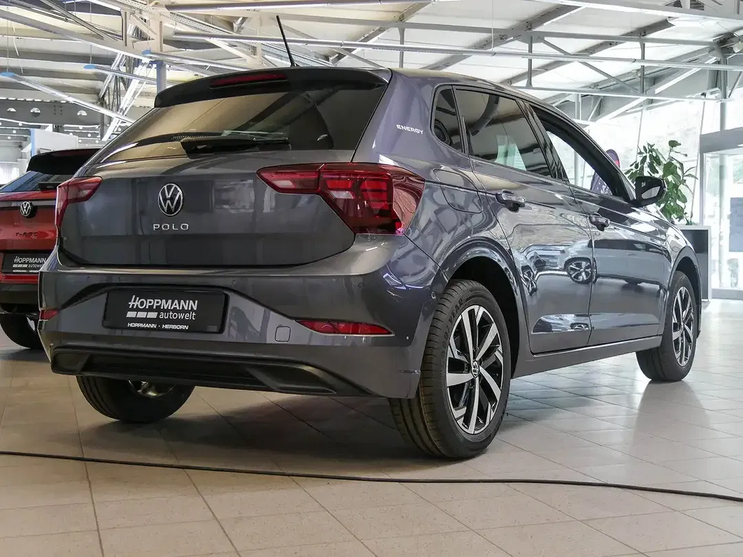 Volkswagen Polo - Thumbnail 2