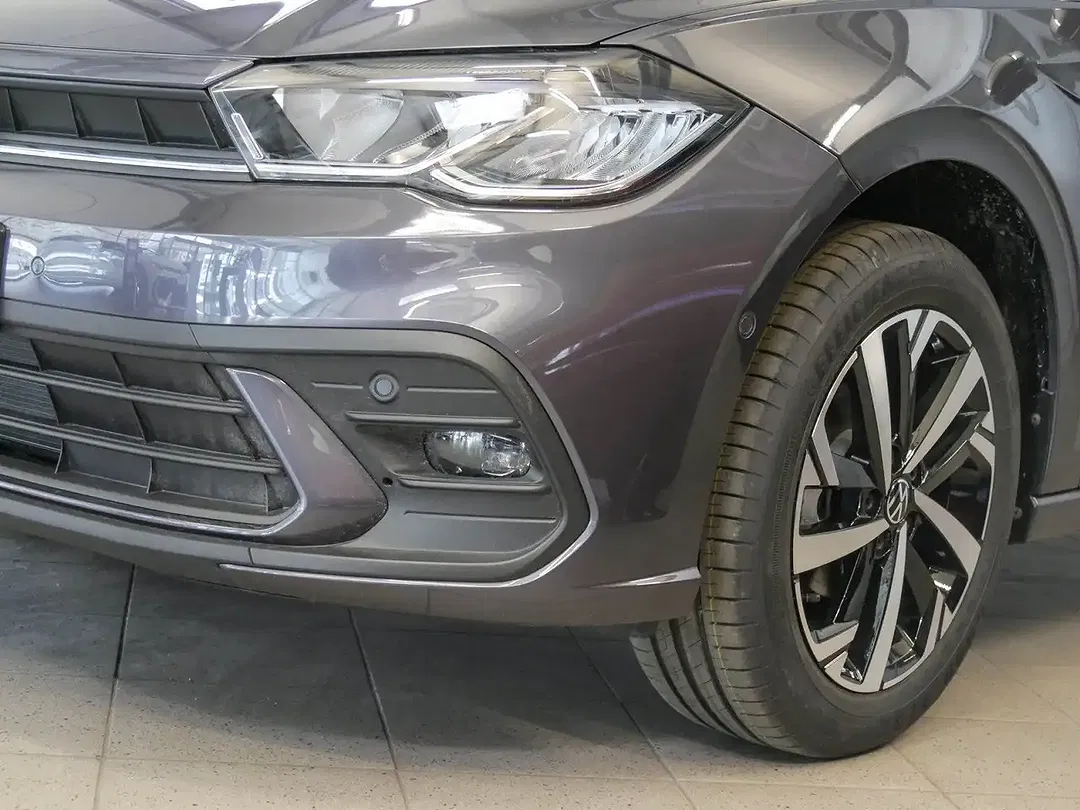 Volkswagen Polo - Thumbnail 5