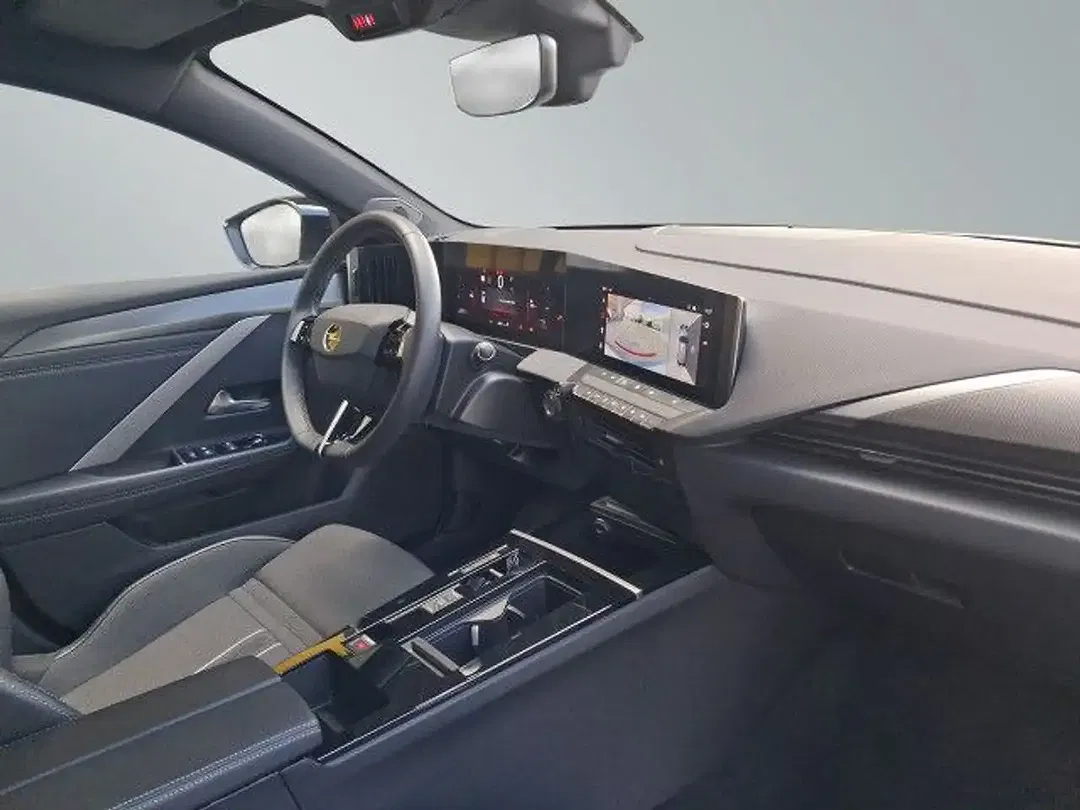 Opel Astra - Thumbnail 11