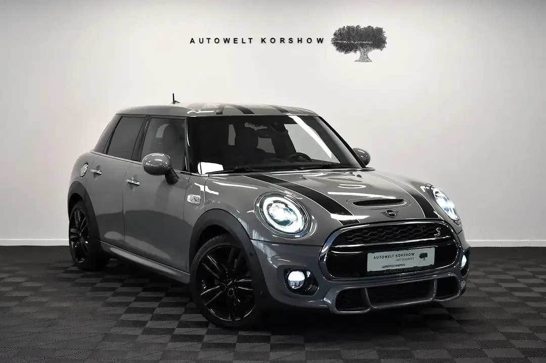 MINI Cooper - Thumbnail 1
