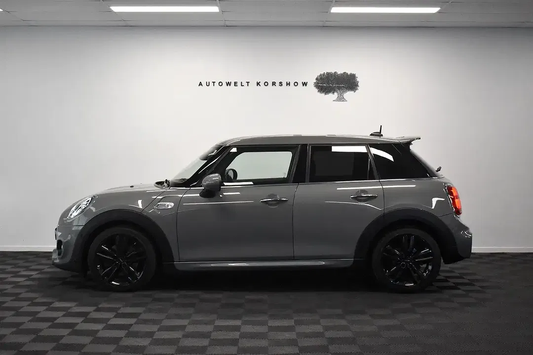 MINI Cooper - Thumbnail 6