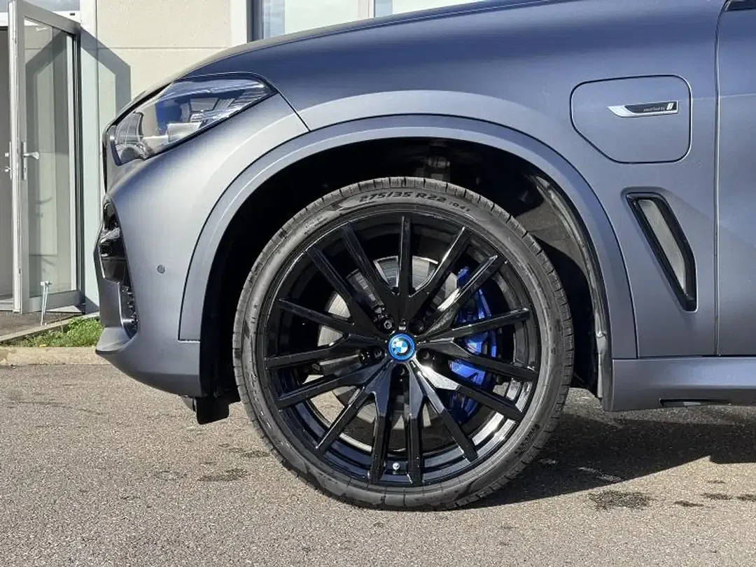 BMW X5 - Thumbnail 8