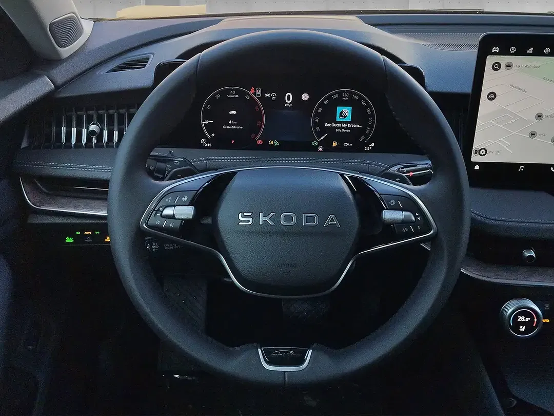Skoda Superb - Thumbnail 10