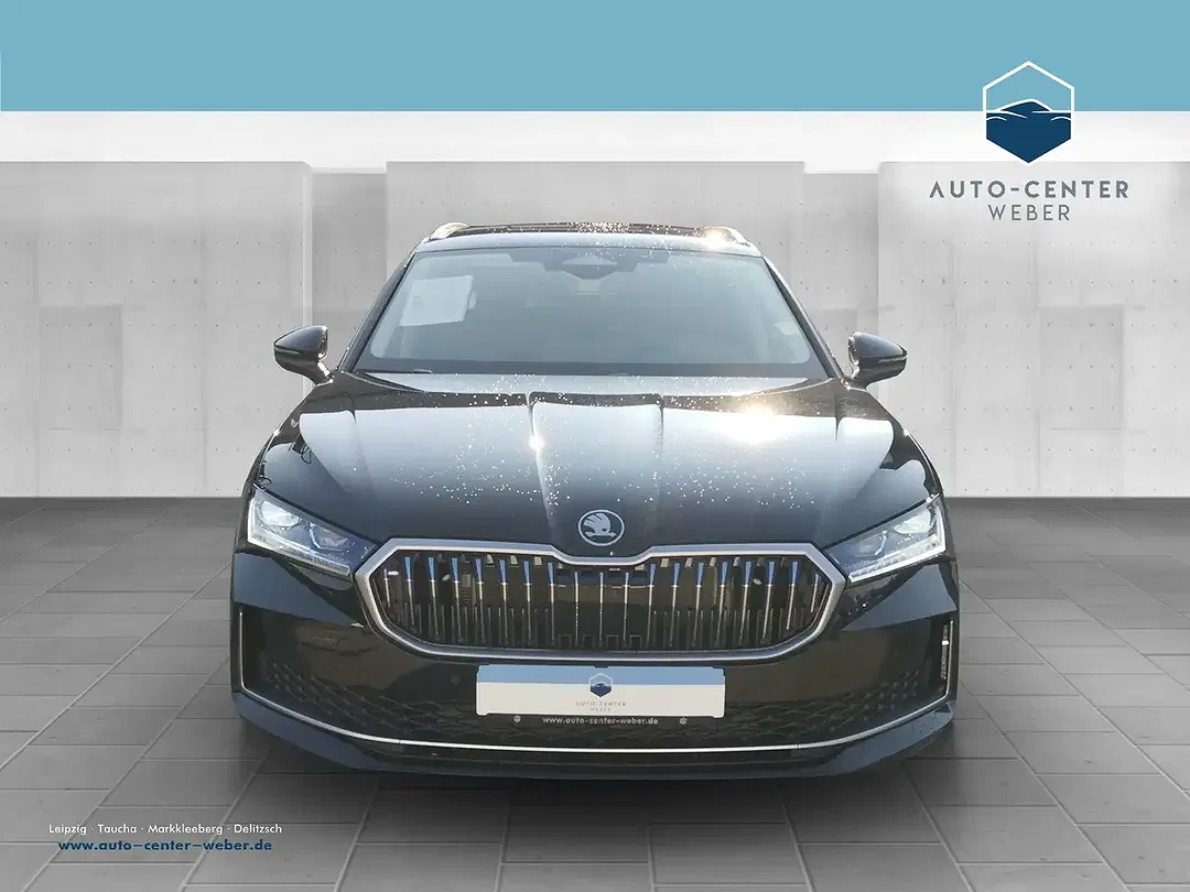 Skoda Superb - Thumbnail 2