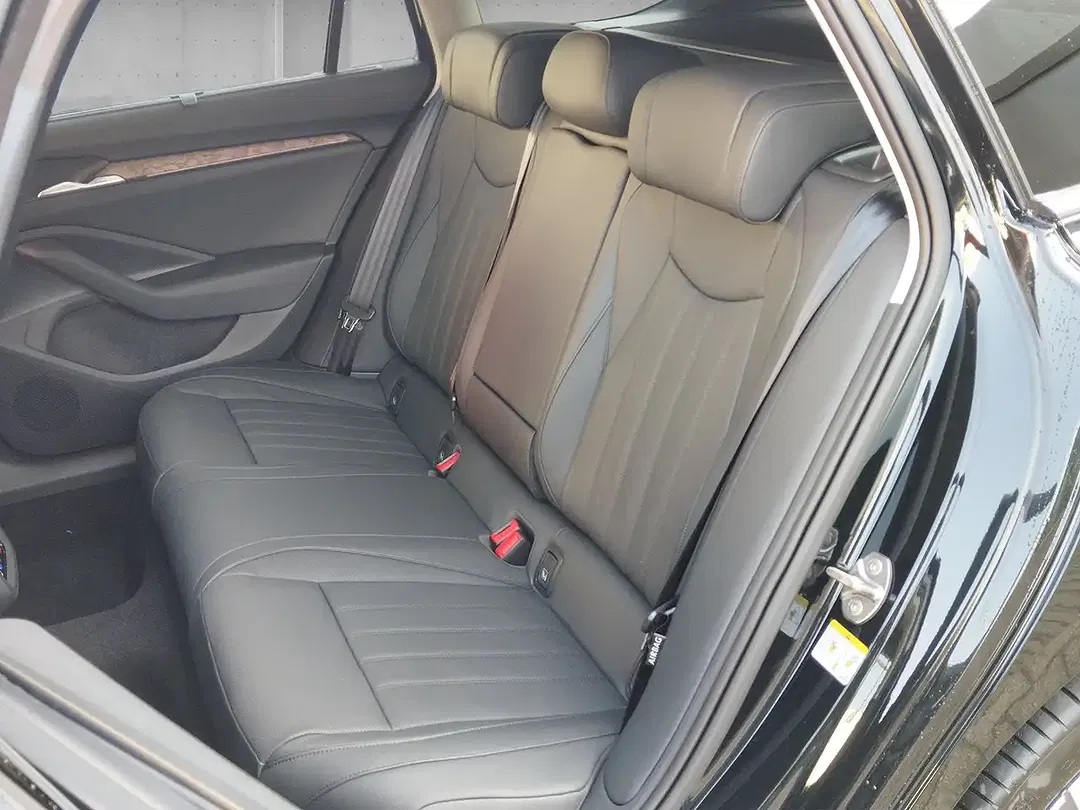 Skoda Superb - Thumbnail 9