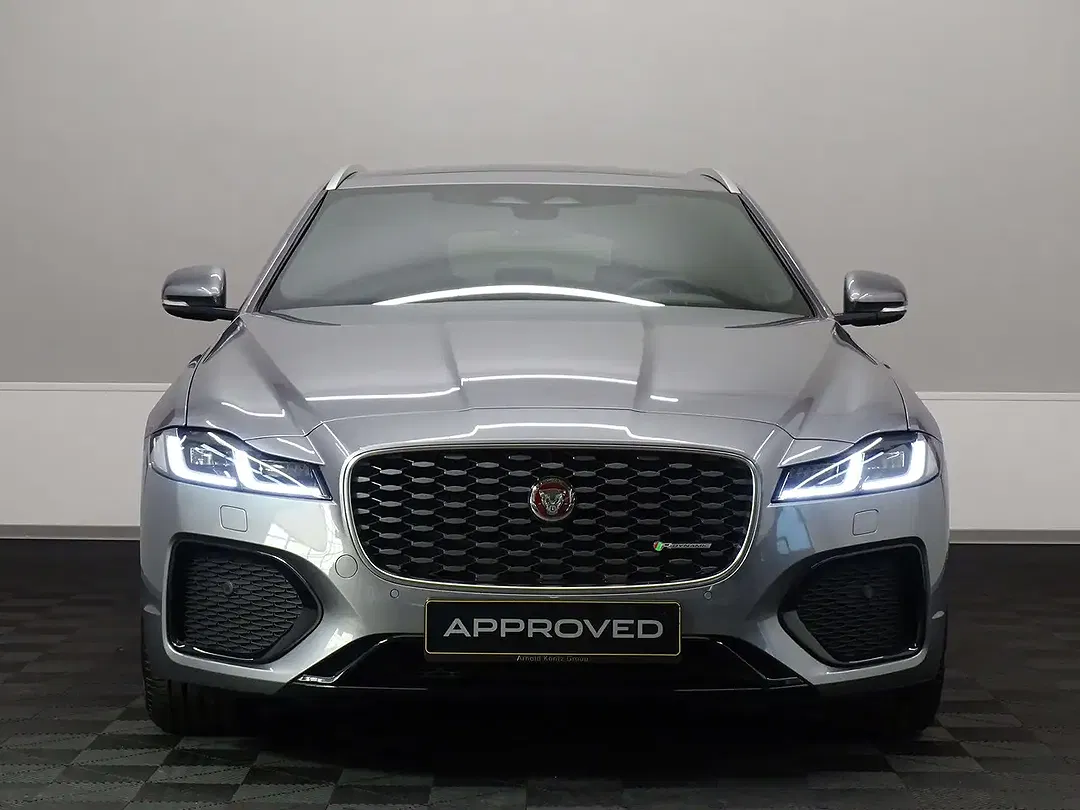 Jaguar XF - Thumbnail 2