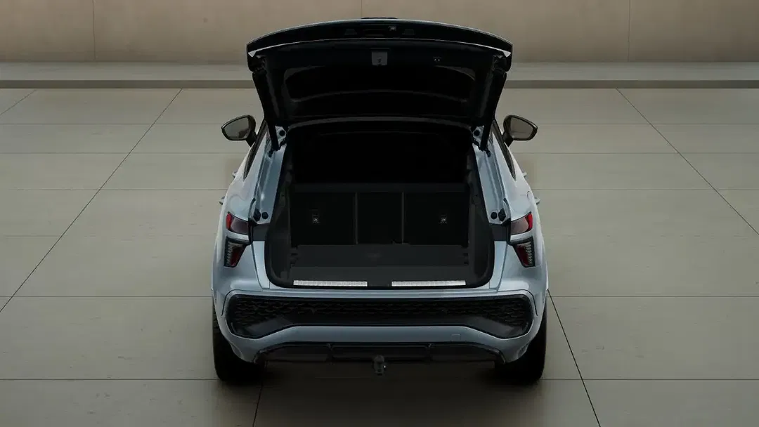 Audi Q3 - Thumbnail 5