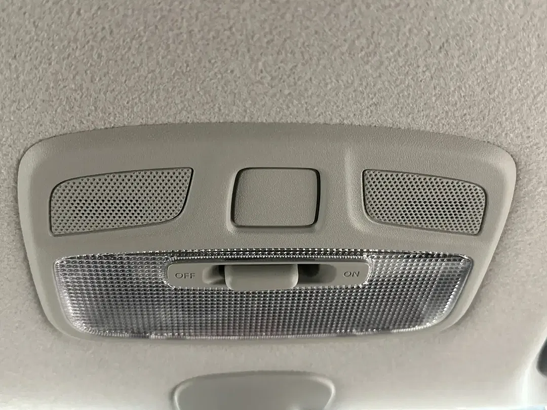 Suzuki Swift - Thumbnail 14