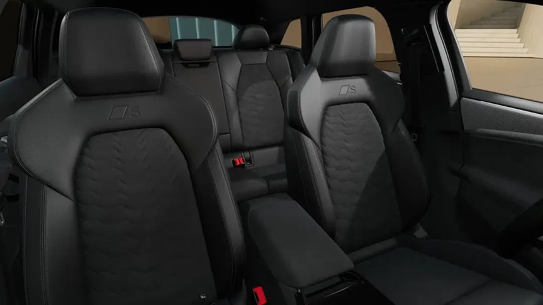 Audi A6 e-tron - Thumbnail 11