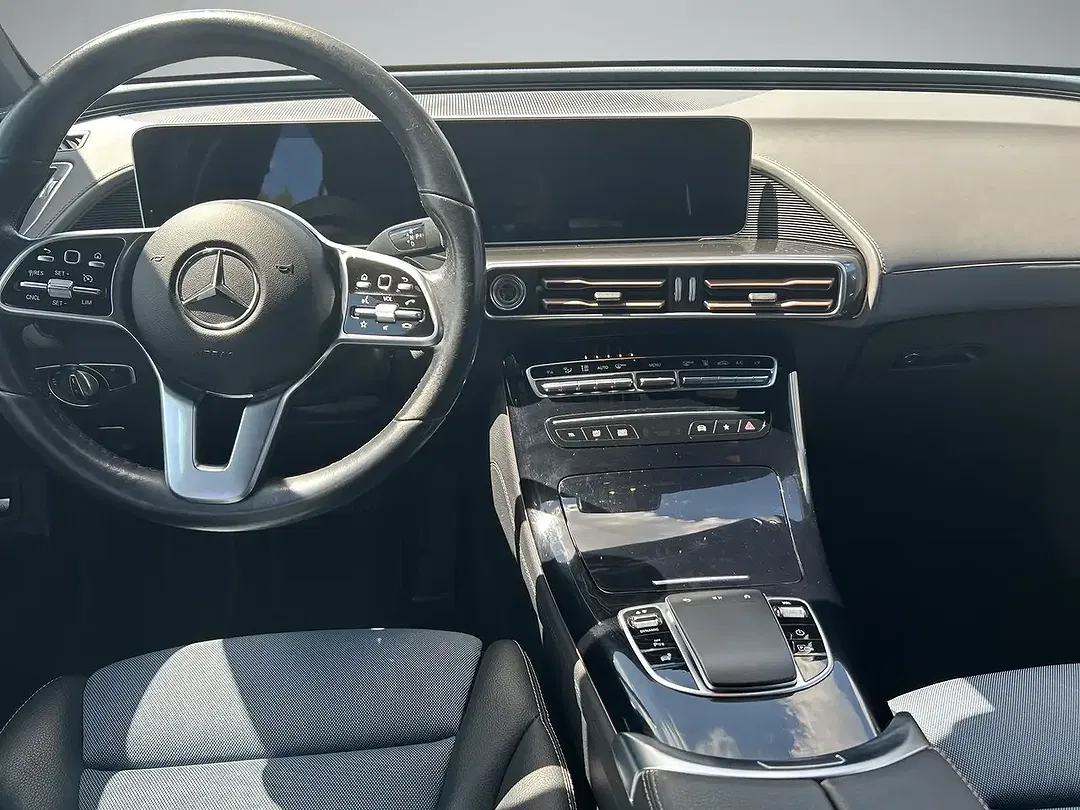 Mercedes-Benz EQC 400 - Thumbnail 7