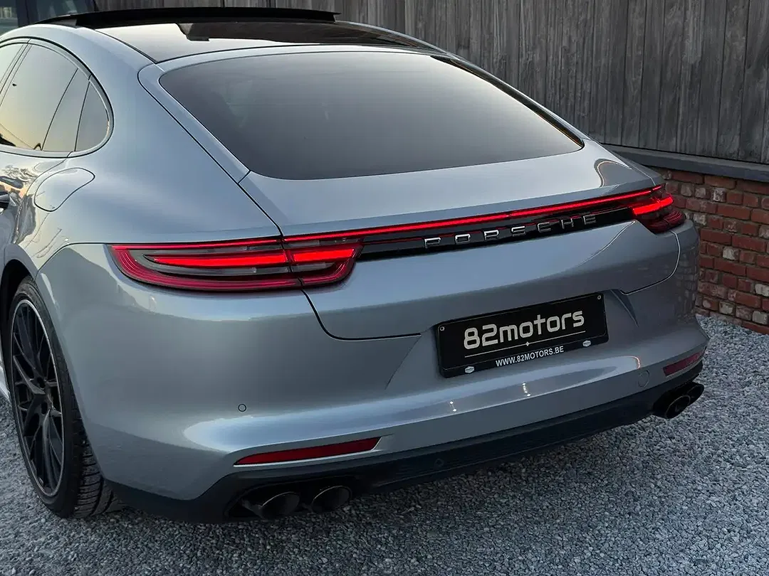 Porsche Panamera - Thumbnail 12