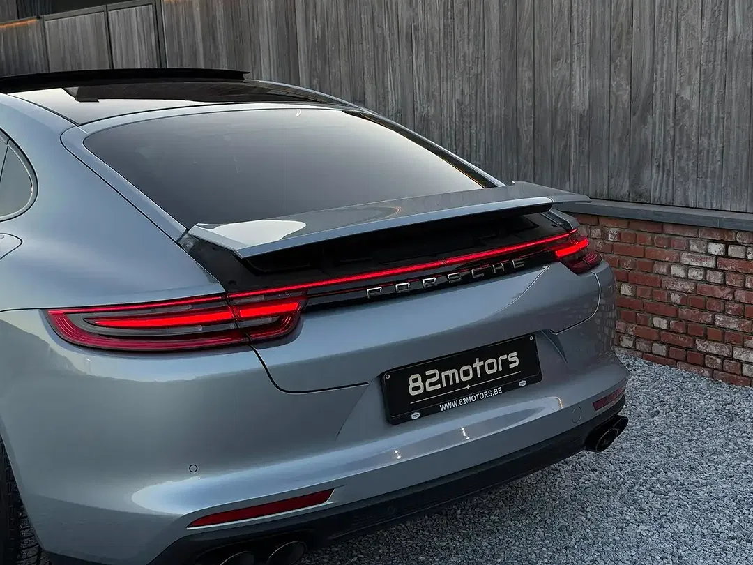 Porsche Panamera - Thumbnail 13