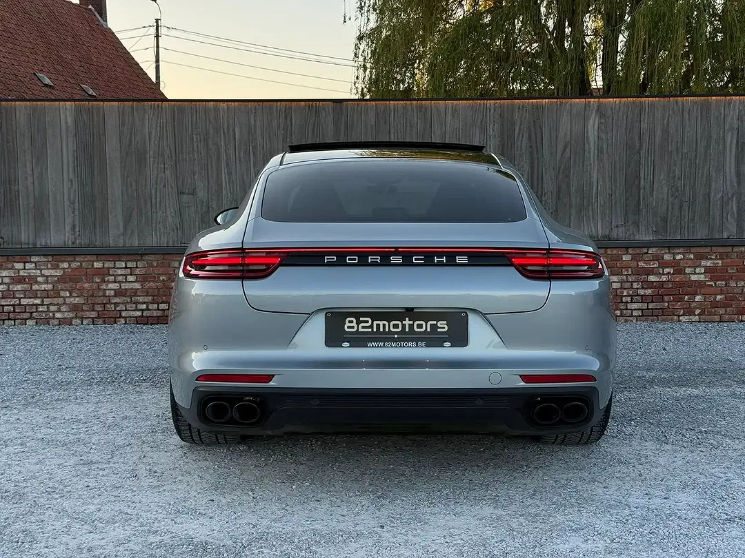 Porsche Panamera - Thumbnail 4